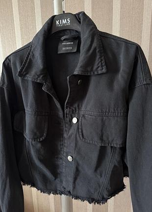 Вкорочена джинсівка куртка pull&bear 2