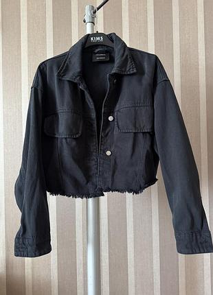 Вкорочена джинсівка куртка pull&bear 4