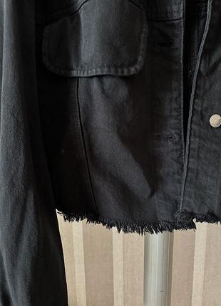 Вкорочена джинсівка куртка pull&bear 3