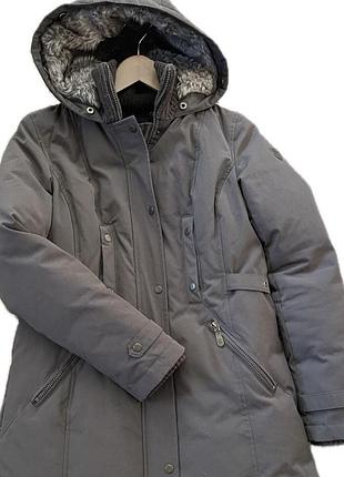 Зимняя куртка, пуховик vince camo