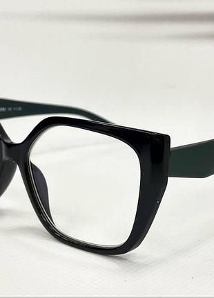 Окуляри для корекції зору жіночі трапеції в пластиковій оправі з матовими дужками чорний, -2.75