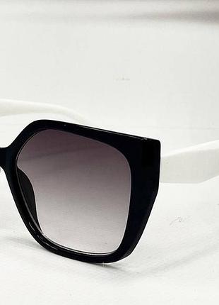 Очки для коррекции зрения женские тонированные трапеции в пластиковой оправе с матовыми дужками черно-белый, -3.25