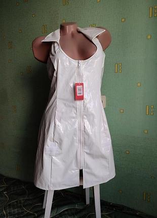 Сукня халат медсестри. є нюанс