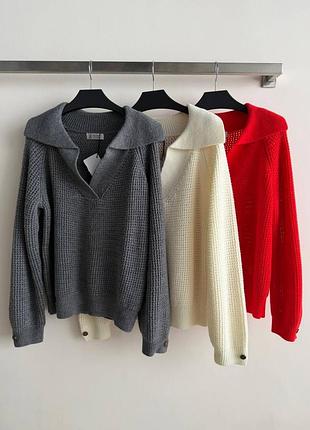 Свитер женский