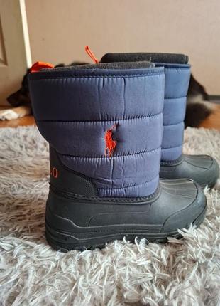 Это детские зимние снежные сапоги (или сноутсы) от бренда polo ralph lauren
