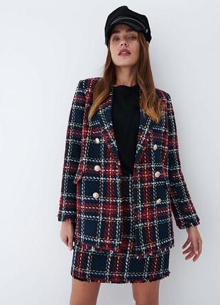 Твідовий костюм ( піджак та спідниця)