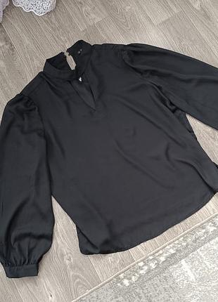 Блузка женская черная