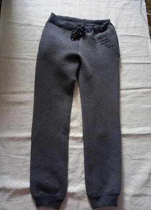 Штаны спортивные