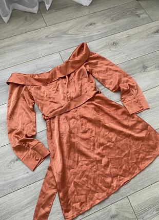 Сукня нова є декілька недоліків 👆уцінка 10