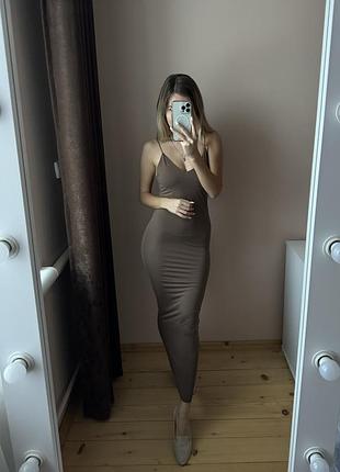 Сукня плаття