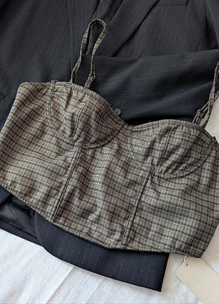 Красивий топ в клітинку від shein