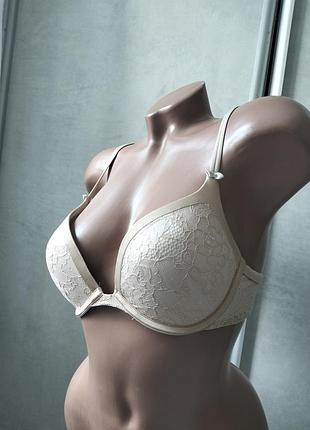 Бюстгальтер від бренду dkny