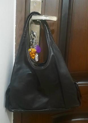 🍫​👜кожаная сумка-хобо coccinelle (италия) - состояние идеальнее!