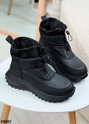 Черевики жіночі