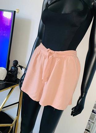 Шорты primark uk 12 (m/l) розовые вискозные с поясом-бантом