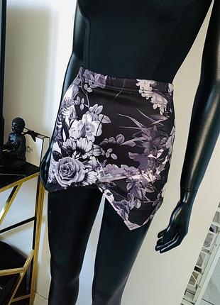 Юбка-шорты boohoo uk 6 (xs/34) с цветочным принтом, мини-юбка