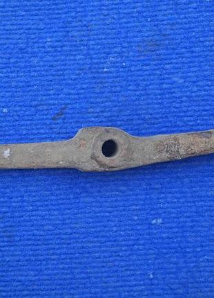 Рычаг рулевой трапеции (сошка) москвич 412 408 2140