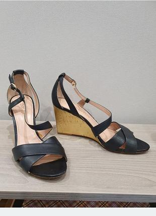 Босоножки enzo angiolini p.36-37