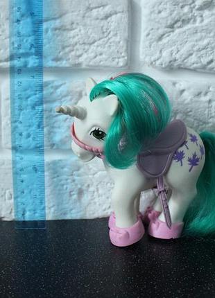 My little pony gusty пони густые единорог с оригинальной обувью и седлом. винтаж.