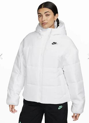 Утепленная стильная куртка nike оригинал s-m