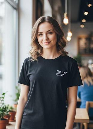Футболка женская фирмы "primark" с надписью "нотка для себя: больше улыбайся, меньшеансируйся."