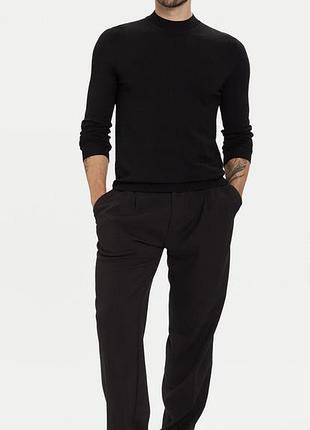 Свитер гольф водолазка uniqlo