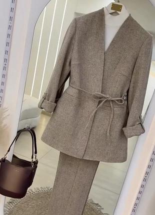 Костюм брючний