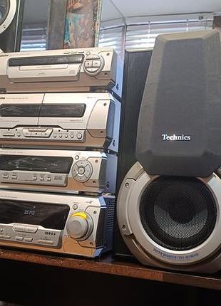 Музыкальная стойка technics с пультом в оригинале