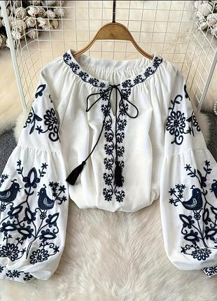 Новая блуза вышиванка с пышными рукавами.