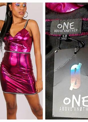 Нова розкішна  блискуча вечірня облягаюча сукня з тонкими бретелями і стразами  р.10 one above another