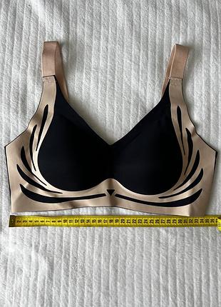 Бюстгальтер еластичний без кісточок