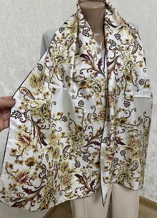 Ніжний шовковий шарф шов роуль