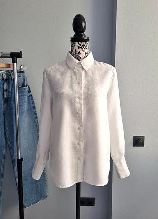 Кремова біла лляна сорочка