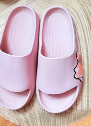 Дуже легкі і м"ягенькі 🩴 шльопанці