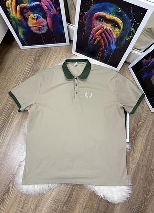 Футболка чоловіча