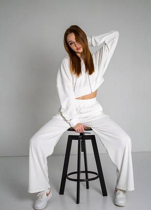 Очень красивый мягкий костюм рубчик, брючный широкие брюки и зп кофта