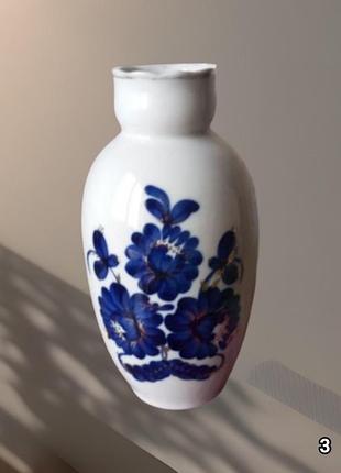 Ваза фарфоровая. полонное. ссср.