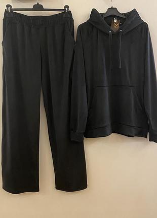 Жіночій костюм велюр