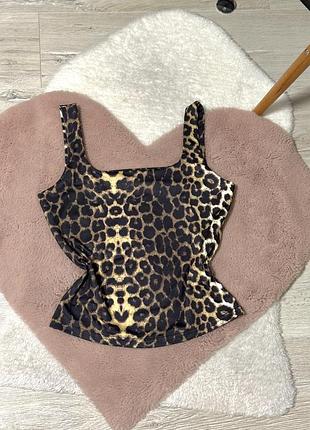 Топ в леопардовий принт від shein