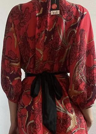 Красивое с пояском платье 👗 3