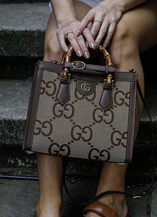 Сумка гуччи diana jumbo gg medium tote bag beige gold