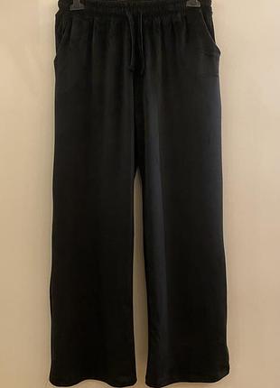 Жіночі штани палаццо