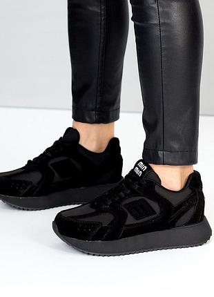 Кроссовки женские замша черные 23590