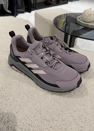 Кросівки adidas terrex 41