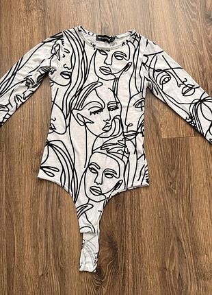 Боді prettylittlething