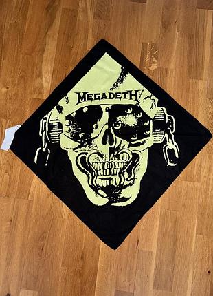 Бандана megadeth "vic rattlehead"