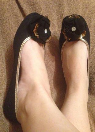 Балетки, стильные удобные туфли