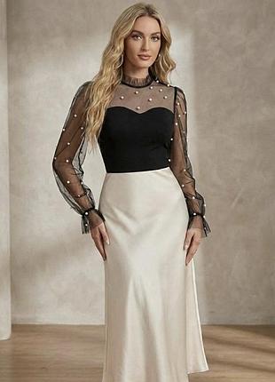 Чорний топ з перлинами та сіткою, розмір m