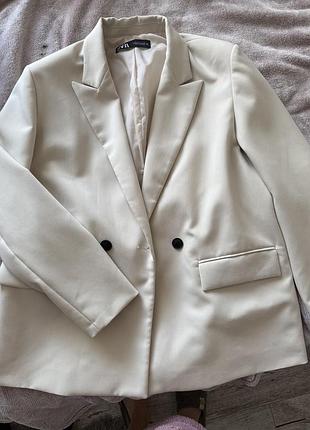 Піджак бежевий zara оверсайзний, м