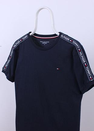 Чоловіча футболка tommy hilfiger з лампасами